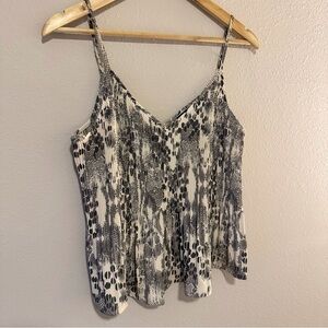 Express Flow Top